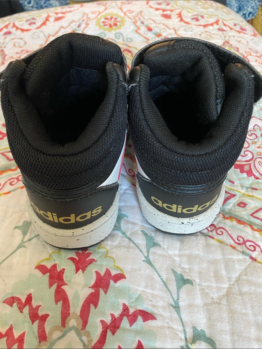 EUC adidas Hoops 3.0 Mid Youth Basketball Shoes - Picture 3 of 5